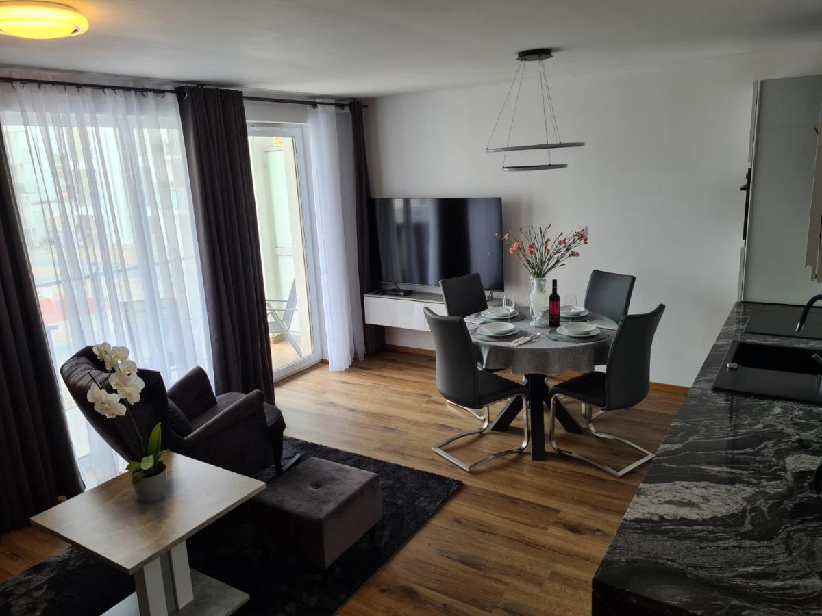 Porta Mare Apartamenty Sloneczne Tarasy Dziwnowek Bagian luar foto
